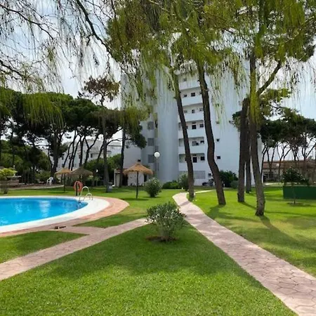 Fancy Direct Access To Sea✺parking✺pool Apartment