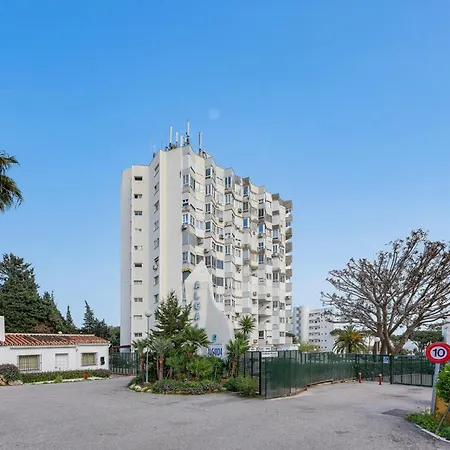Fancy Direct Access To Sea✺parking✺pool Apartment