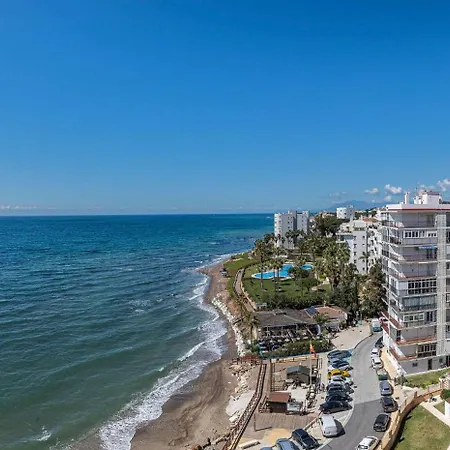 Fancy Direct Access To Sea✺parking✺pool Apartment Sitio de Calahonda