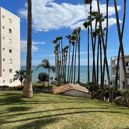 Fancy Direct Access To Sea✺parking✺pool アパート *